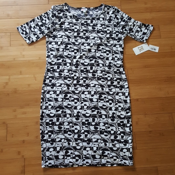 LuLaRoe Dresses & Skirts - NWT LuLaRoe Julia Dress Nightmare before Christmas